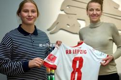 开云体育入口-瑞典女足球员遭受伤病困扰