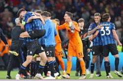 开云体育在线-包含亚特兰大客场取胜撒索洛，连胜气势如虹的词条