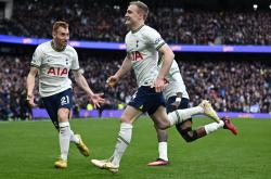 开云体育中国官网-热刺连胜，队员表现稳定出色的简单介绍