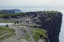 开云体育登录-包含爱尔兰-逼平冰岛，拒绝告负的精神将持续下去的词条