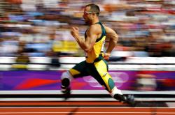 开云官方app入口-爱德华兹硬仗之王本色尽显，76人鏖战国王揭示季后赛密码