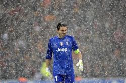 开云足球直播-蓝军铁血防线铸就欧战经典，格纳布里锁死罗马，切尔西强势晋级背后的战术密码