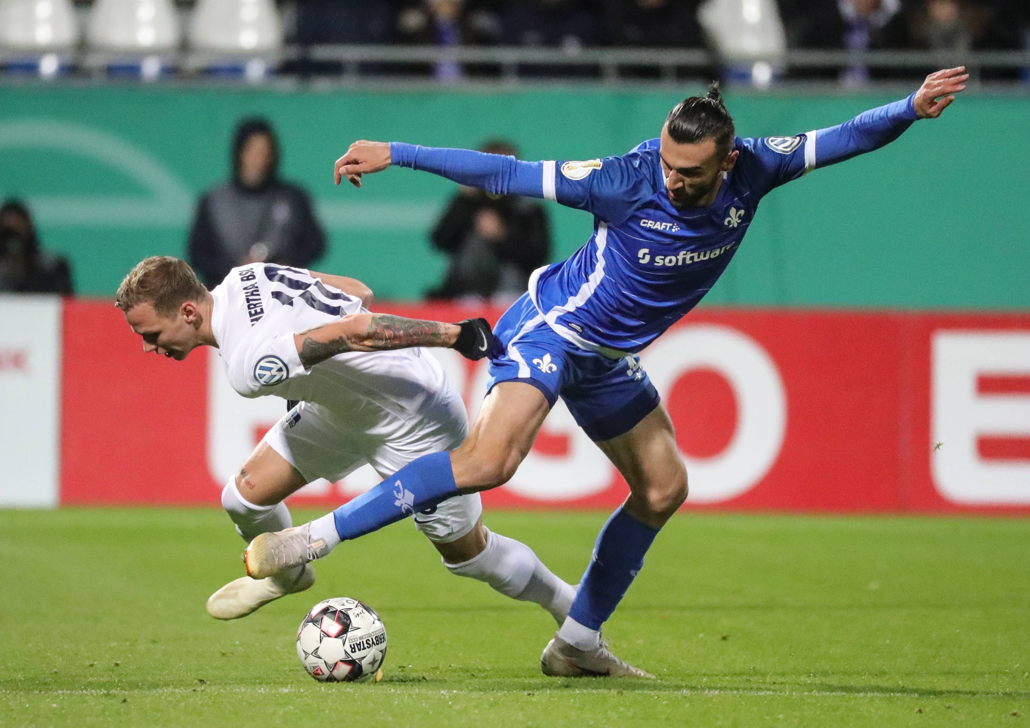 马赛客场不敌对手，主场压力加大