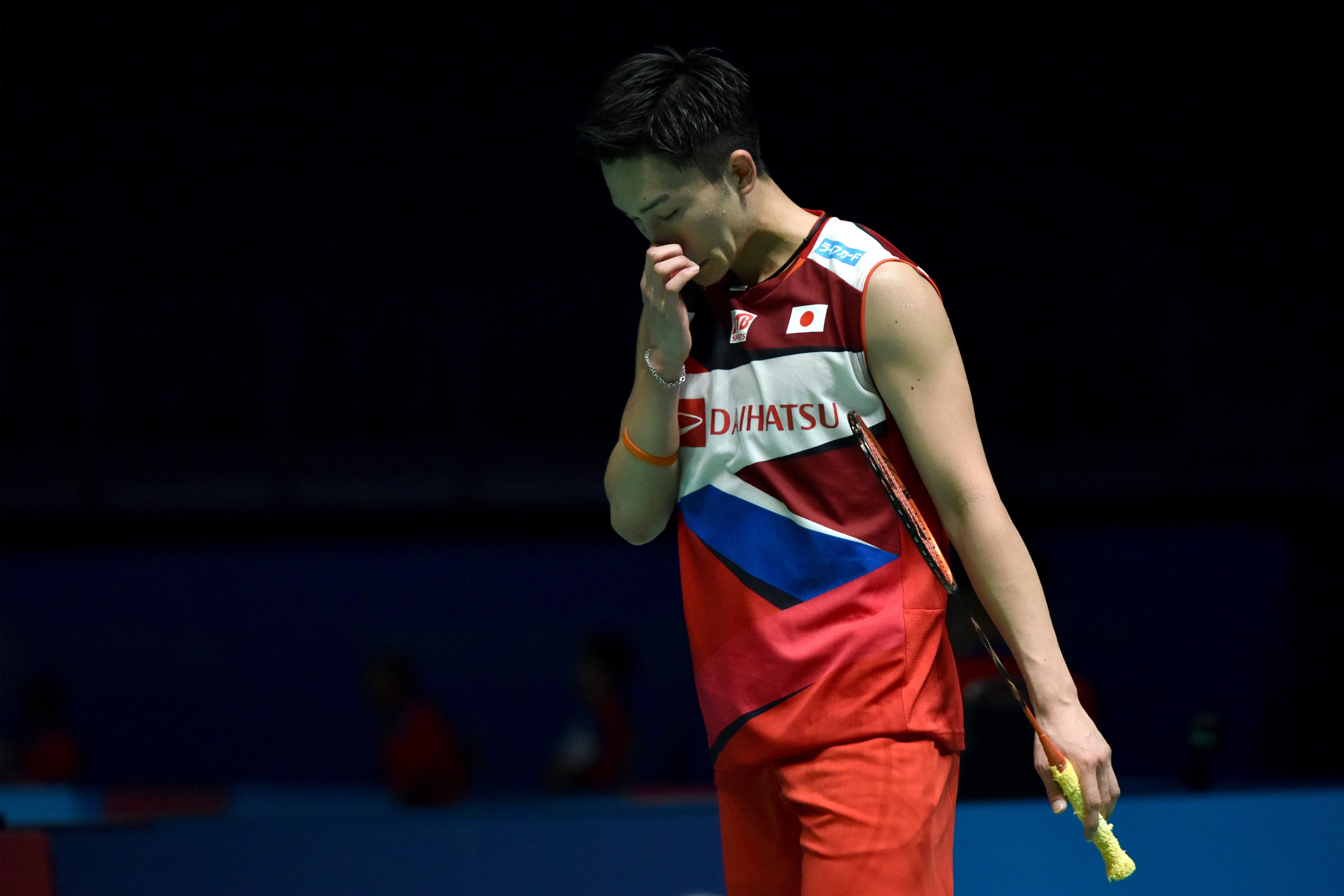 包含韩国羽毛球队险胜马来西亚羽毛球队，桃田贤斗制霸全场的词条