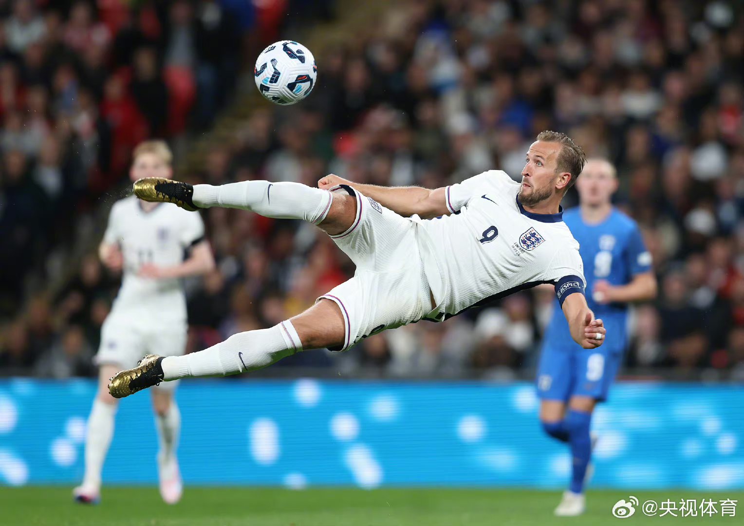 国际米兰完胜多特蒙德，哈里·凯恩高光表现