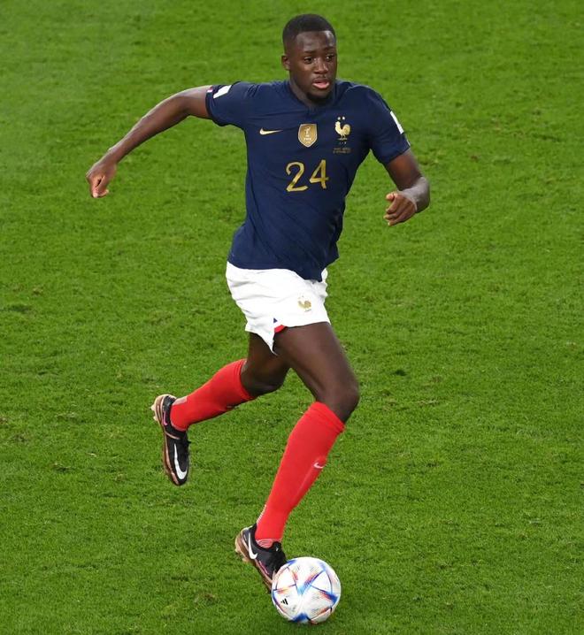 法国队力克韩国队，黄鸭组合刷新纪录的简单介绍