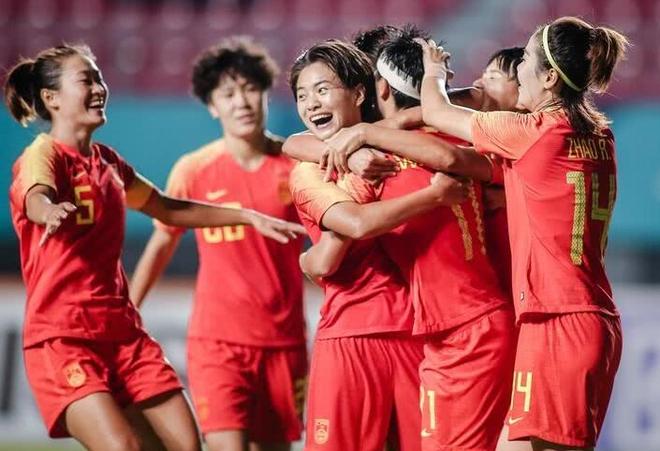 包含美洲女足表现抢眼,斩获比赛胜利的词条 包含美洲女足表现抢眼,斩获比赛胜利的词条