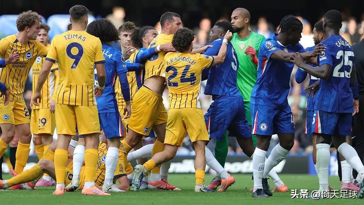 阿贾克斯一步崛起,欧冠赛场耀眼之星 阿贾克斯一步崛起,欧冠赛场耀眼之星