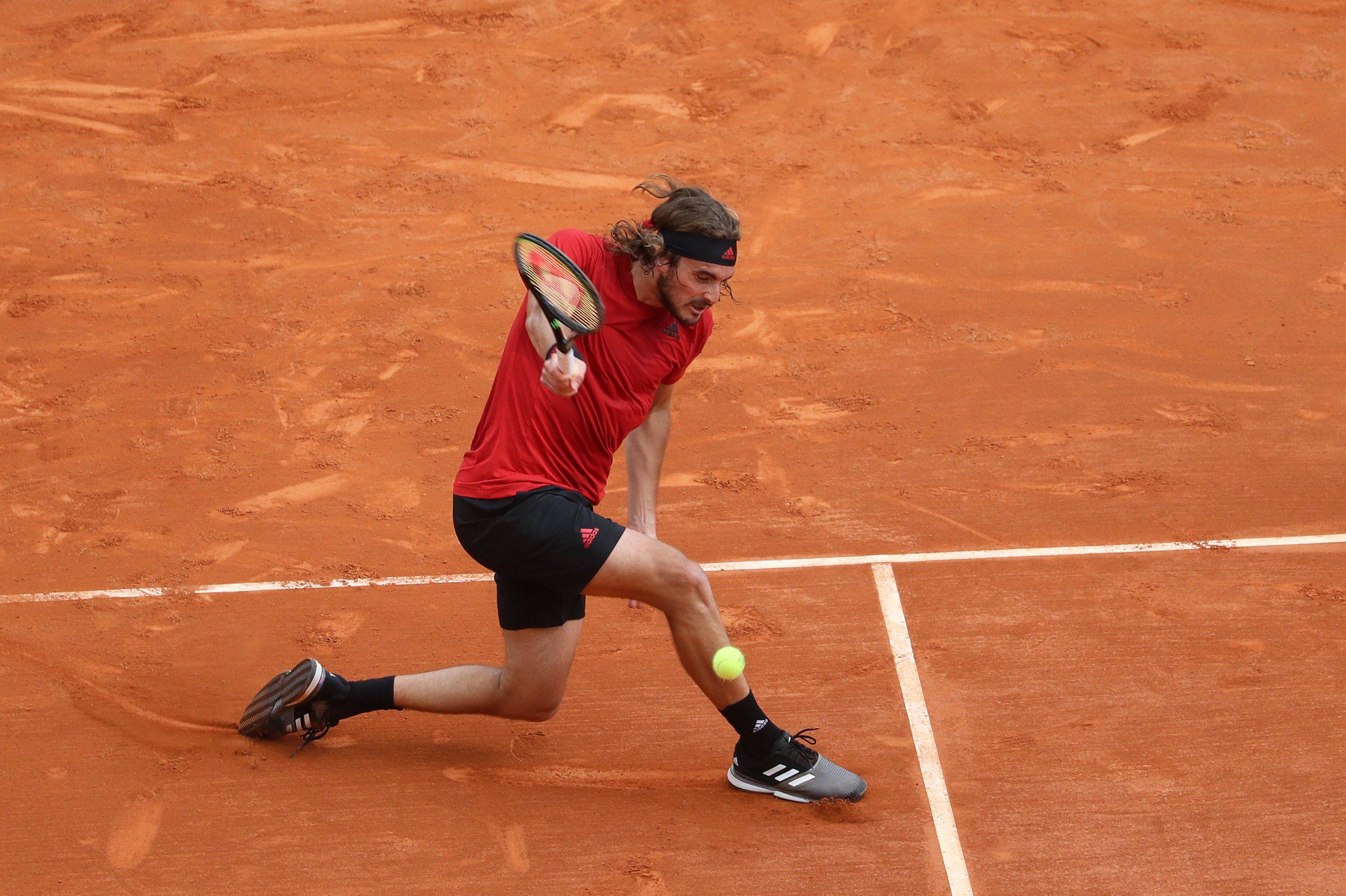 关于ATP总决赛险胜戴维斯杯，西西帕斯状态火热的信息