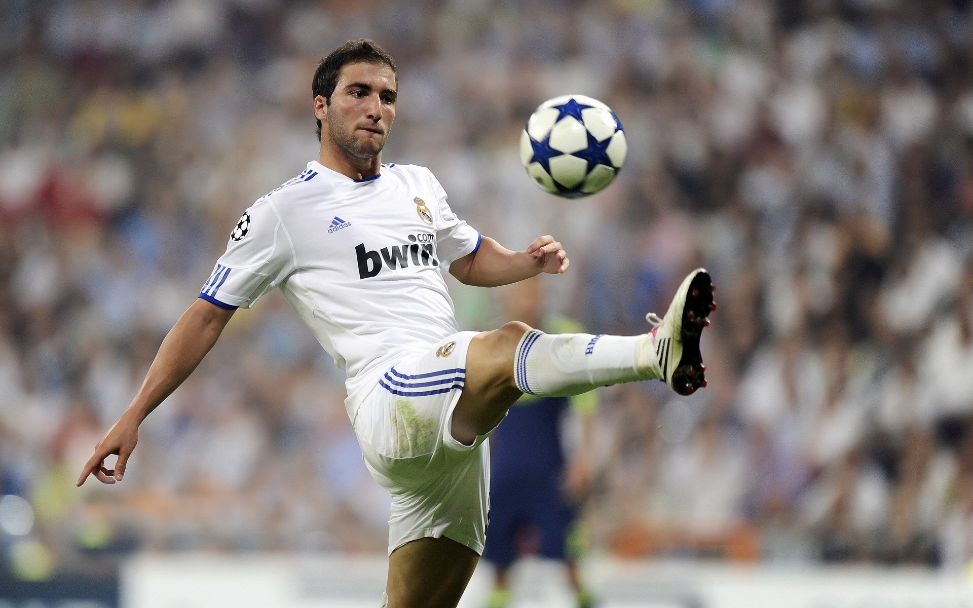 摩洛哥对阵巴拉圭，福登状态火热，但胜利的钥匙在谁手中？