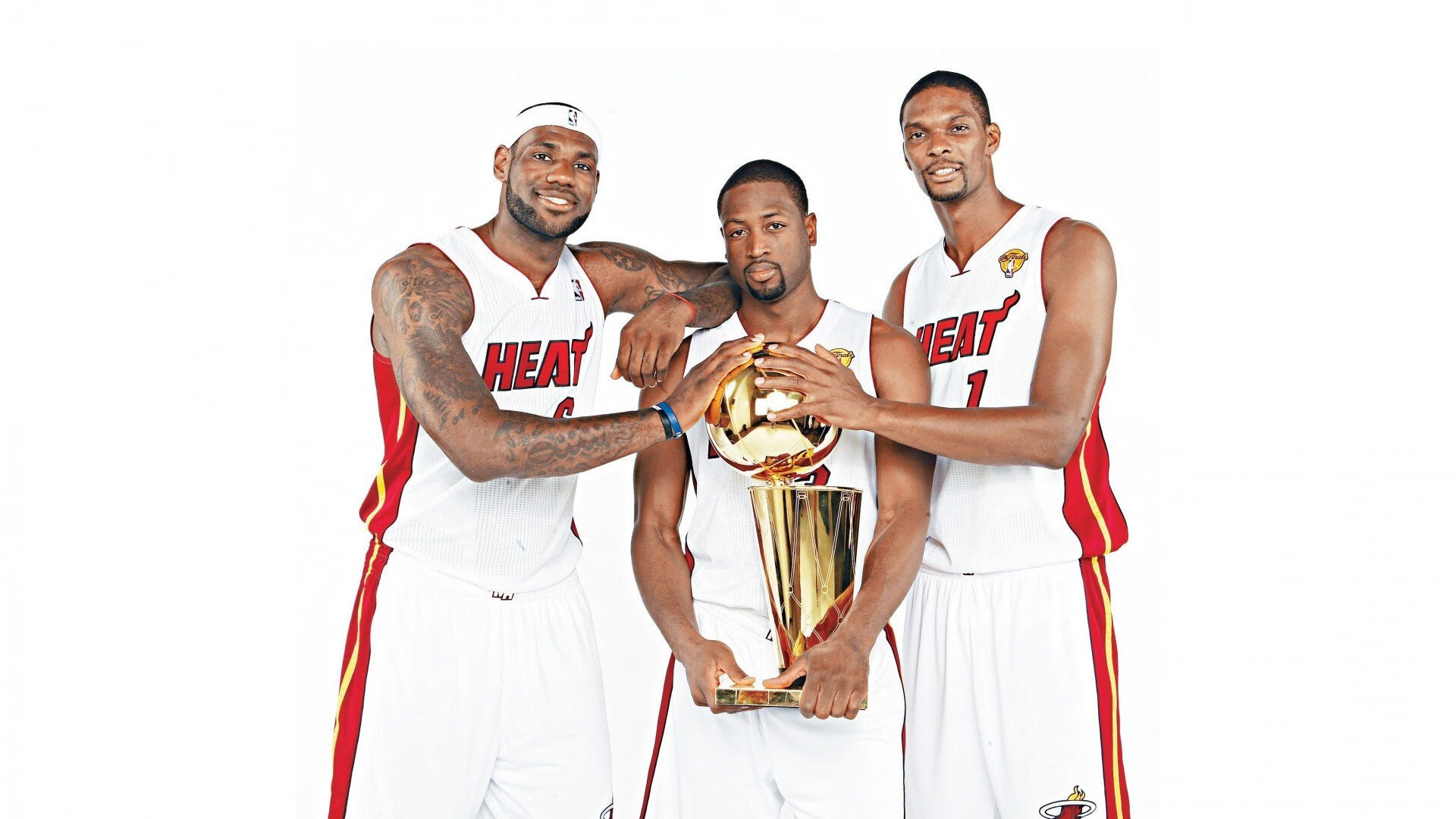 沪上焦点战,克莱·汤普森在上海队对阵掘金的证明之夜