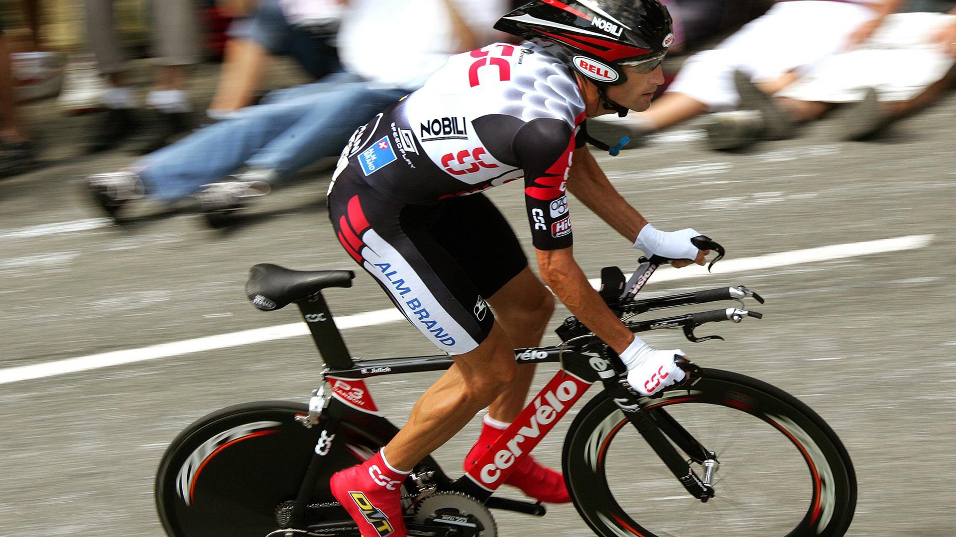 世界排名争夺战之夜，厄德高状态火热